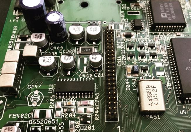 Amiga 1200 Mainboard Recapped with modulator removed