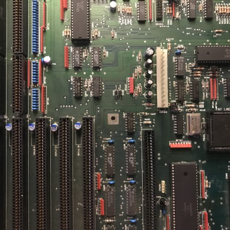 Amiga 2000 Mainboard Recapped